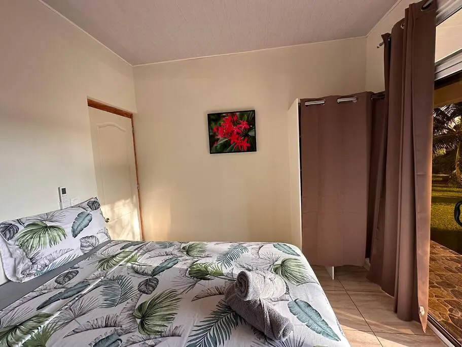 Holiday home Tvh Lodge Moorea Acces Mer Fare Ho'E Maatea French Polynesia